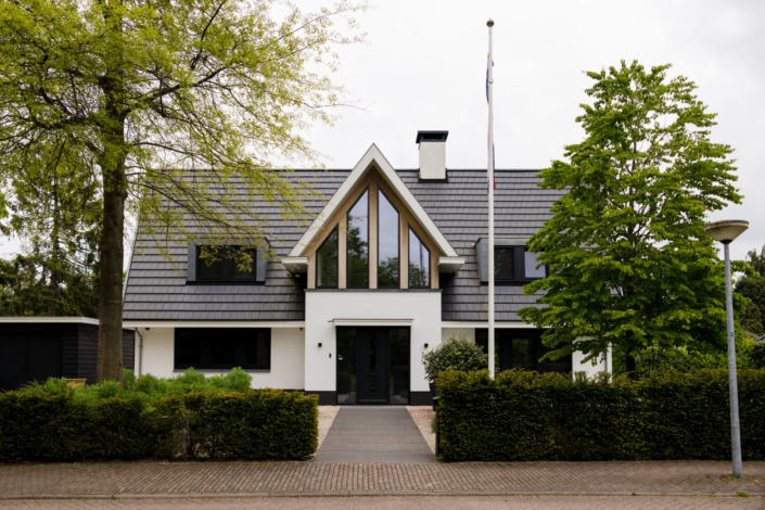 Vrijstaande woning - Huizen