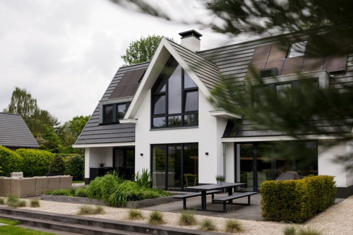 Vrijstaande woning - Huizen