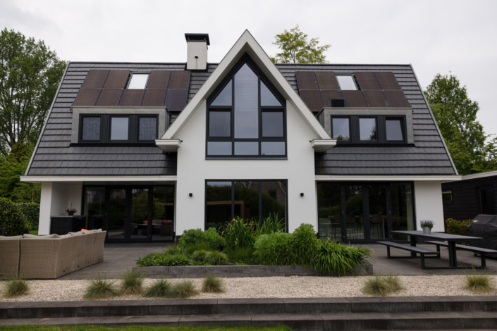Vrijstaande woning - Huizen
